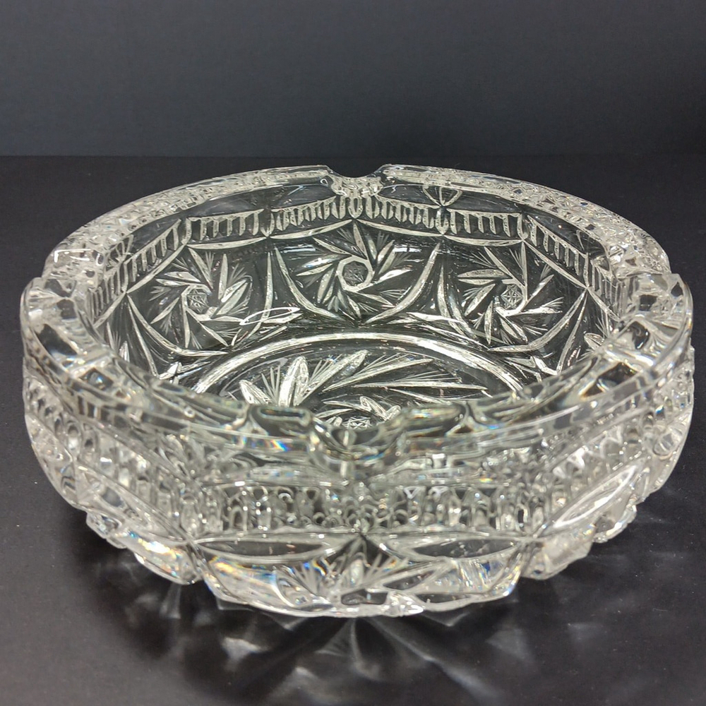 Vintage Stunning Ashtray Lead Crystal Clear Pinwheel Star of David Star Excel.